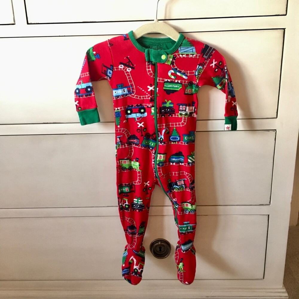 Hatley Baby Christmas Train Footie Pajamas 3-6 Months